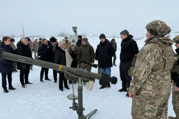 Делегація Франції відвідала бойові позиції ППО в Україні, – Міноборони