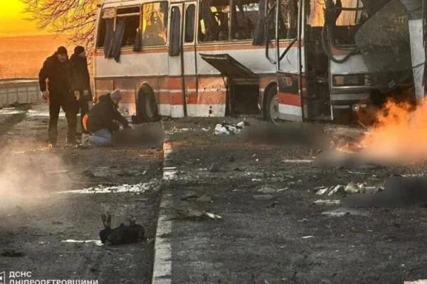 Удар по автобусу у Тернівці: Більшість поранених залишаються у лікарні