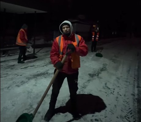 “Хочеш покритикувати — вийди з лопатою і покритикуй”, — заступник мера Умані висловився про прибирання взимку