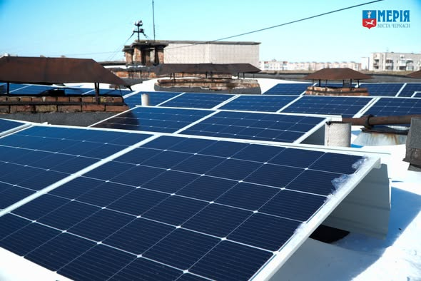 Пологовий будинок у Черкасах отримав автономне електроживлення