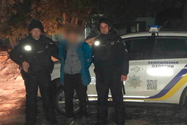 На Уманщині під час спроби крадіжки затримали чоловіка, який перебував у розшуку