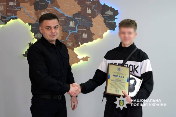 Школяр зі Сміли зірвав план росіян щодо підпалу авто і звернувся до поліції