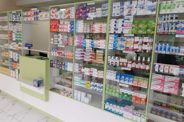 Вартість, бренд чи порада фахівця: Якою логікою керуються українці при виборі ліків