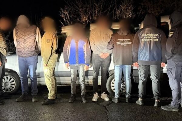 Чергову схему переправлення чоловіків  викрили на Буковині та Львівщині