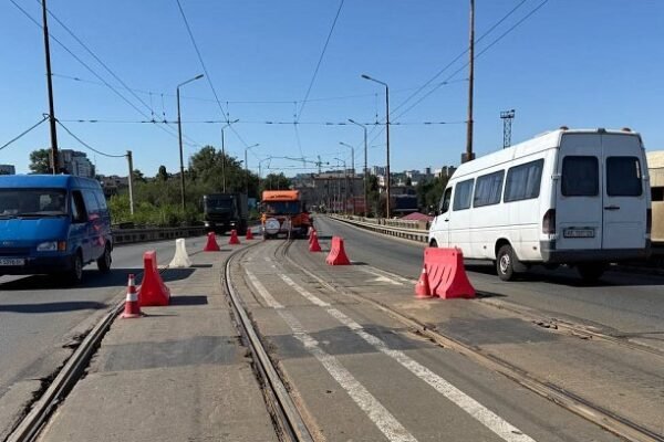 Міськрада Дніпра візьме кредит на понад 260 мільйонів для ремонту трамвайної колії