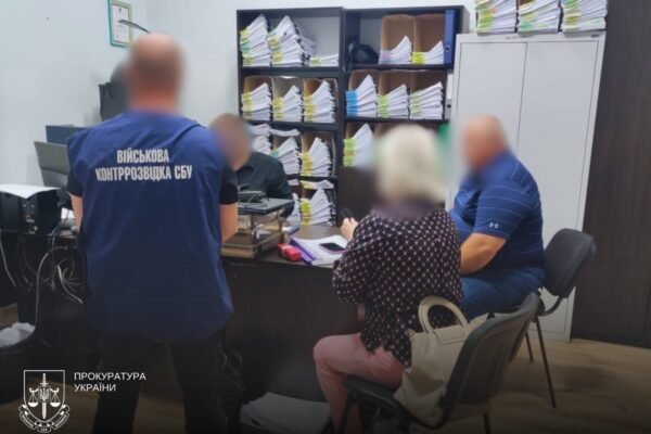 На Львівщині командир військової частини закупив неякісне програмне забезпечення для тренажерів БТР