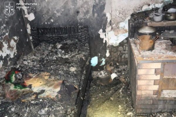 Побив до півсмерті та підпалив разом із хатою: На Прикарпатті судитимуть чоловіка за вбивство товариша