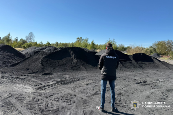 Незаконно вивезли 440 тонн вугілля на 2,2 млн грн: На Львівщині викрили посадовців шахти