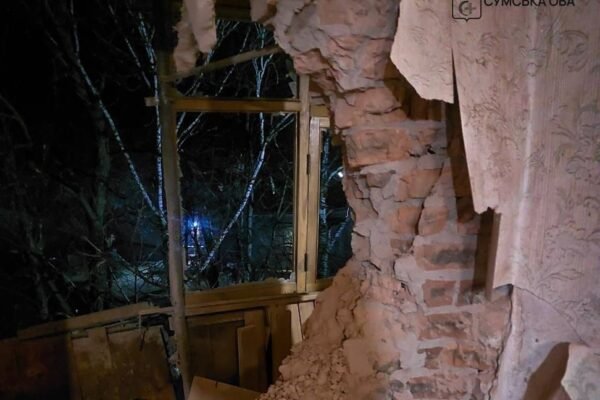 На Сумщині лікарі борються за життя 6-річної дитини, що отримала поранення 28 березня