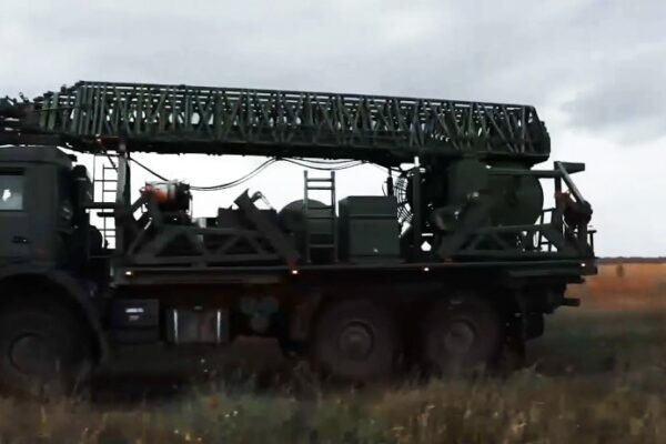 На Луганщині прикордонники знищили новітню радіорелейну станцію зв’язку окупантів (ВІДЕО)