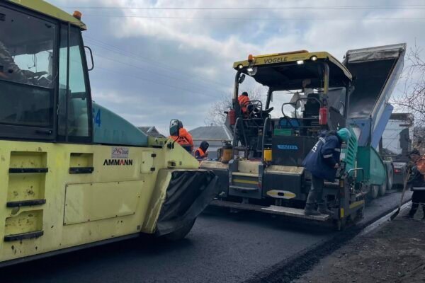 На Дніпропетровщині збільшать кількість бригад для ремонту важливої траси (ФОТО)