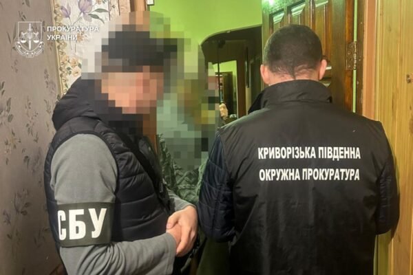 На Дніпропетровщині на відновленні гуртожитку після обстрілів вкрали 2 мільйони