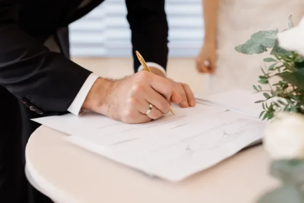 У Дніпрі районний РАЦС зачинився через відсутність працівників