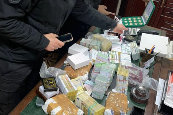 Львів’янка продала колекційні монети за 67 млн грн – її зобов’язали сплатити понад 13 млн грн податків