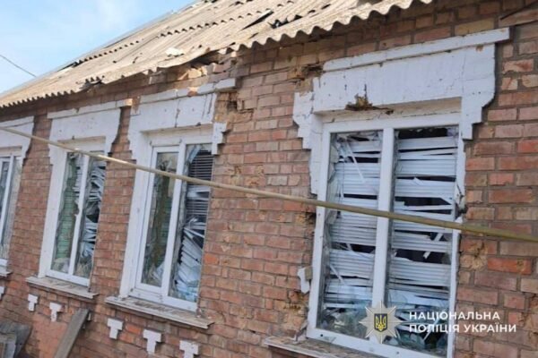 У поліції показали наслідки обстрілів Дніпропетровщини за добу