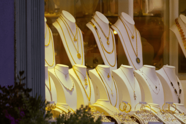 Одним із ключових ризиків ювелірного ринку є штучне дроблення бізнесу через мережі ФОПів, – БЕБ