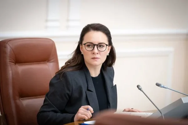 Уряд доручив посилити контроль за ціновою політикою операторів паливного ринку, – Свириденко