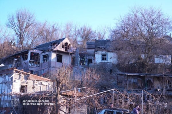 Ворог вдарив КАБами по Запоріжжю: Є постраждалі