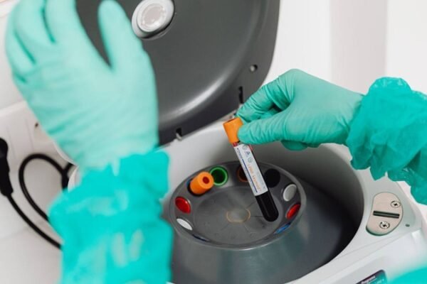 На Дніпропетровщині спадає захворюваність на ГРВІ, але більшість хворих – діти