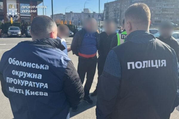 Киянин за гроші обіцяв успішне складання водійських іспитів: Його затримали