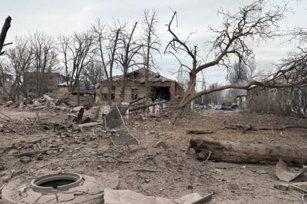 Окупанти вдарили по Слов’янську: Пошкодили пологовий будинок