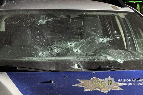 Стан поранених внаслідок стрілянини в Одесі патрульних вкрай важкий, – поліція