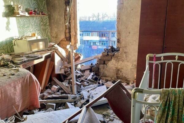 Внаслідок атак на Дніпропетровщину у ніч на 12 березня поранено двох людей