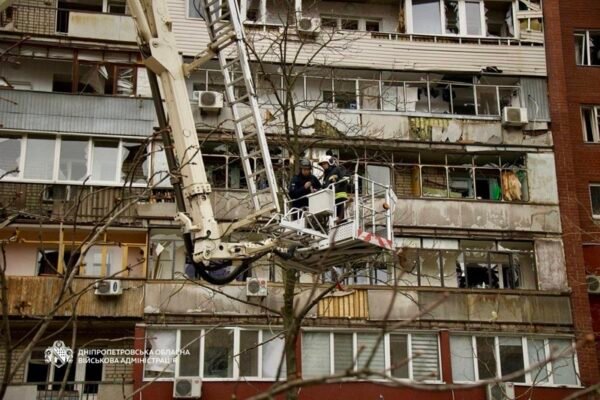 Двоє важких: В якому стані постраждалі від атаки на Дніпро