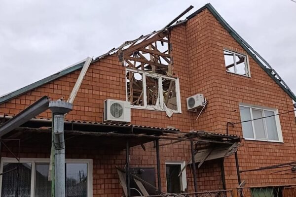 У поліції показали наслідки ударів росіян по Дніпропетровщині за добу