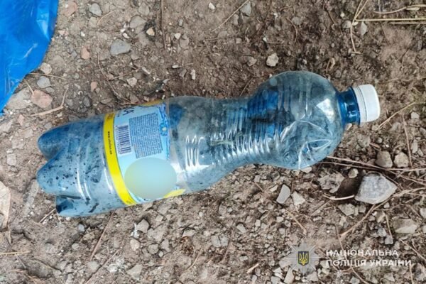 Планував розпалювати піч: На Тернопільщині пенсіонер знайшов на смітнику та приніс додому кілограм артилерійського пороху