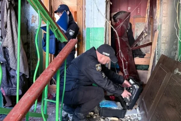 У місті на Дніпропетровщині другий тиждень ліквідовують наслідки вибуху газу у п’ятиповерхівці