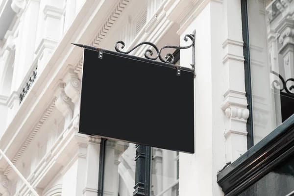 У Черкасах відклали перейменування вулиць іменами загиблих захисників до завершення війни