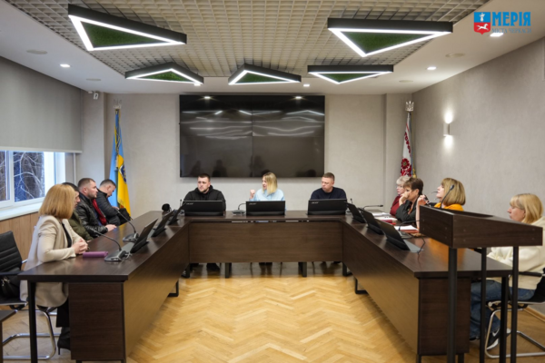 Пандуси і підйомники за кошти міста: у Черкасах хочуть облаштувати будинки, де живуть ветерани