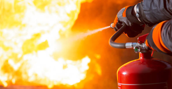 У Золотоніському районі спалахнула господарча споруда: є постраждалий