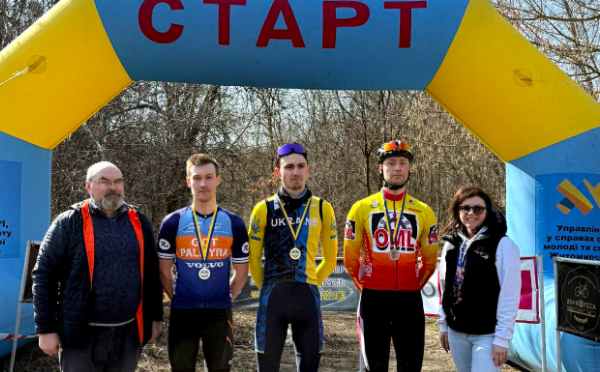Черкаські спортсмени тріумфували на всеукраїнських велозмаганнях у Житомирі: «золото», «срібло» і «бронза»