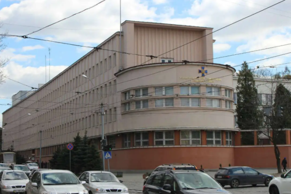 Російський безпілотник атакував будівлю СБУ у Львові: Що відомо