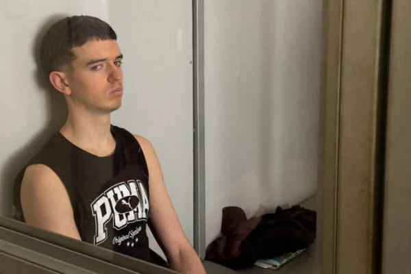 Убивство Фаріон: Підозрюваний у суді інсценував спробу самогубства
