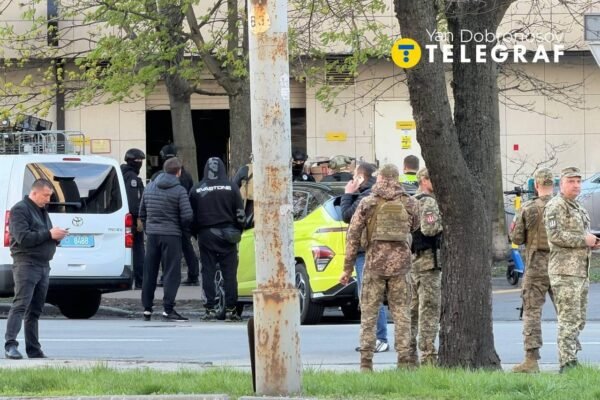 Кличко повідомляє про двох загиблих через стрілянину