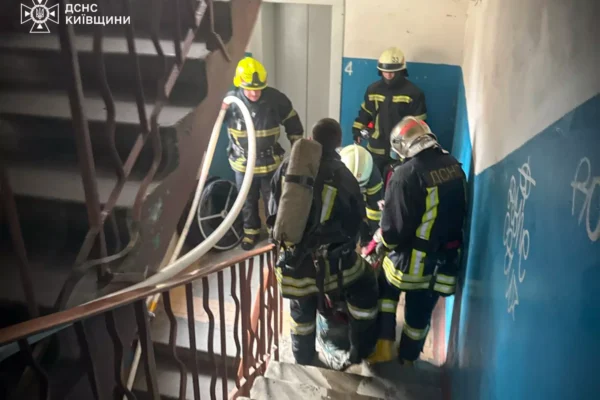 У Боярці постраждала жінка унаслідок пожежі у багатоповерхівці (ФОТО)