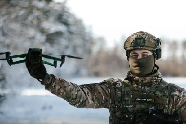 Рекордний результат: Прикордонник одним дроном ліквідував 11 окупантів (ВІДЕО)