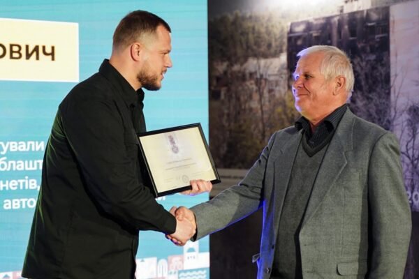 У річницю визволення Київщини водію-герою вручили державну нагороду