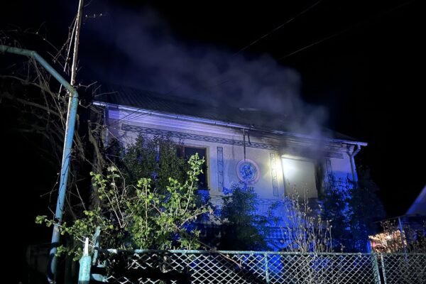 У пожежі на Закарпатті загинуло подружжя пенсіонерів (ФОТО)