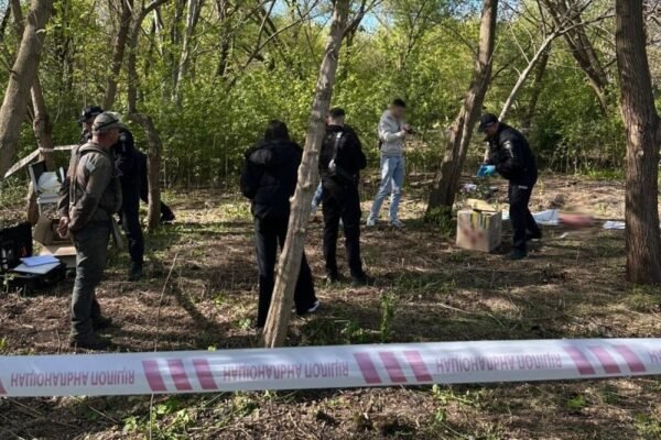 У львівському парку знайшли мертве немовля