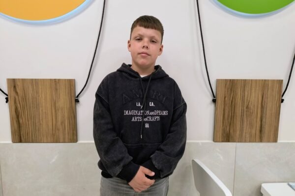 Львівські медики врятували зір 12-річному хлопчику, який під час закидання вудки загнав собі в око рибальський гачок