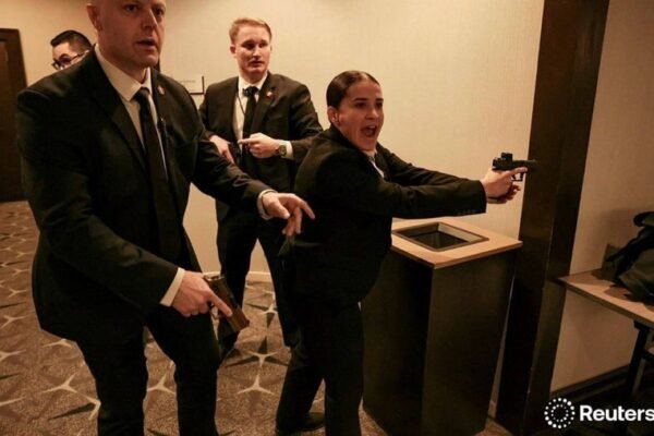 У США на заході за участі Трампа сталася стрілянина (ФОТО, ВІДЕО)