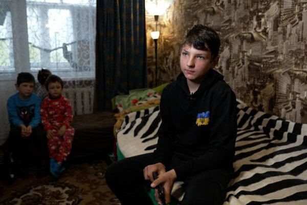 На Чернігівщині 12-річний хлопчик самотужки знешкодив ворожий дрон на оптоволокні