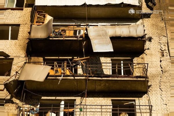 Росіяни атакували три райони Дніпропетровщини: Є поранені