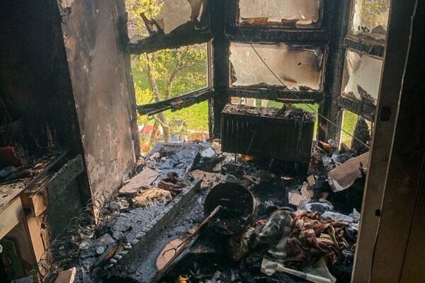 На Київщині під час пожежі в багатоповерхівці врятували 11-річного хлопчика