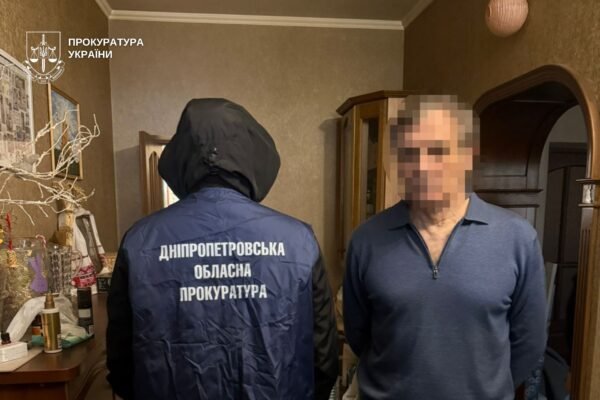 На Дніпропетровщині затримали власника підприємства за постачання електрообладнання росіянам