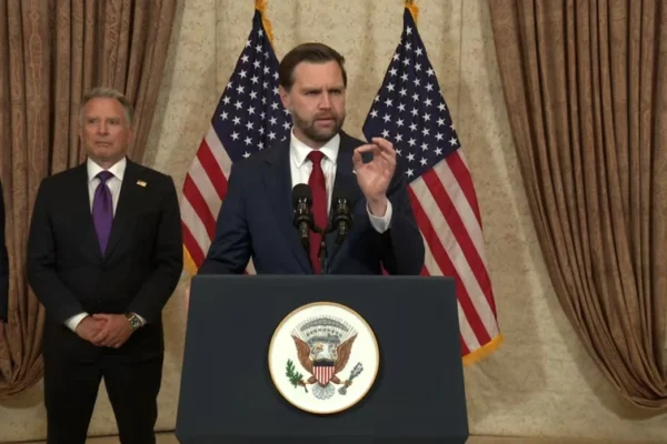 Не поділили Ормузьку протоку: Переговори між США та Іраном зайшли у глухий кут